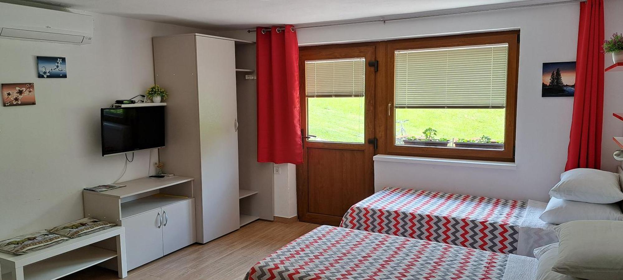 Plitvice Zg Apartman Smoljanac Kültér fotó