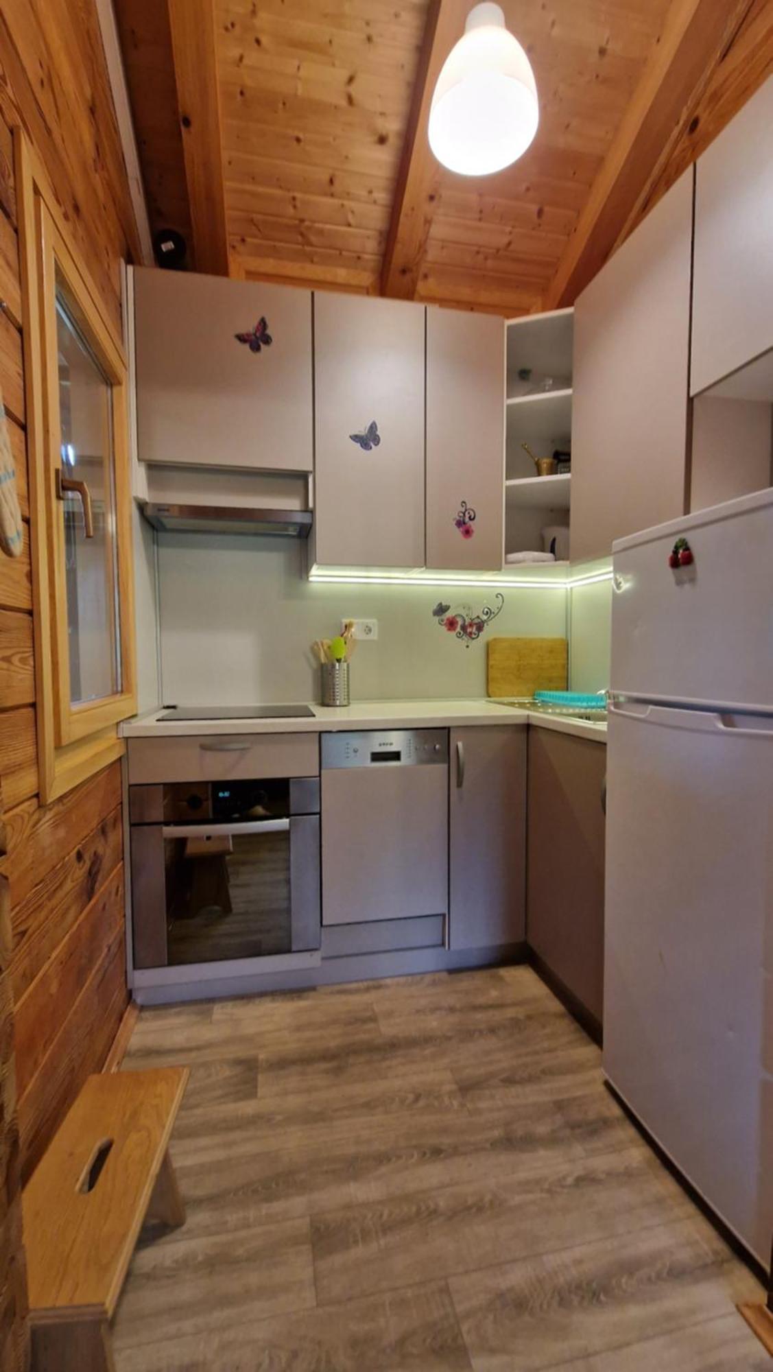 Plitvice Zg Apartman Smoljanac Kültér fotó